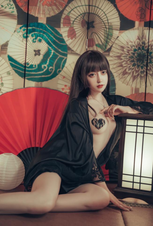 过期米线线喵 – NO.086 和风浴衣[23P/47MB]