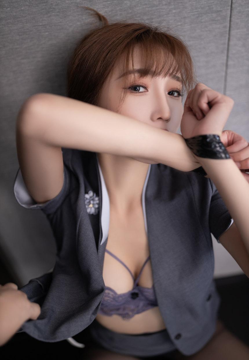 [XiuRen秀人网] 2023.09.21 No.7423 陆萱萱 [79+1P]