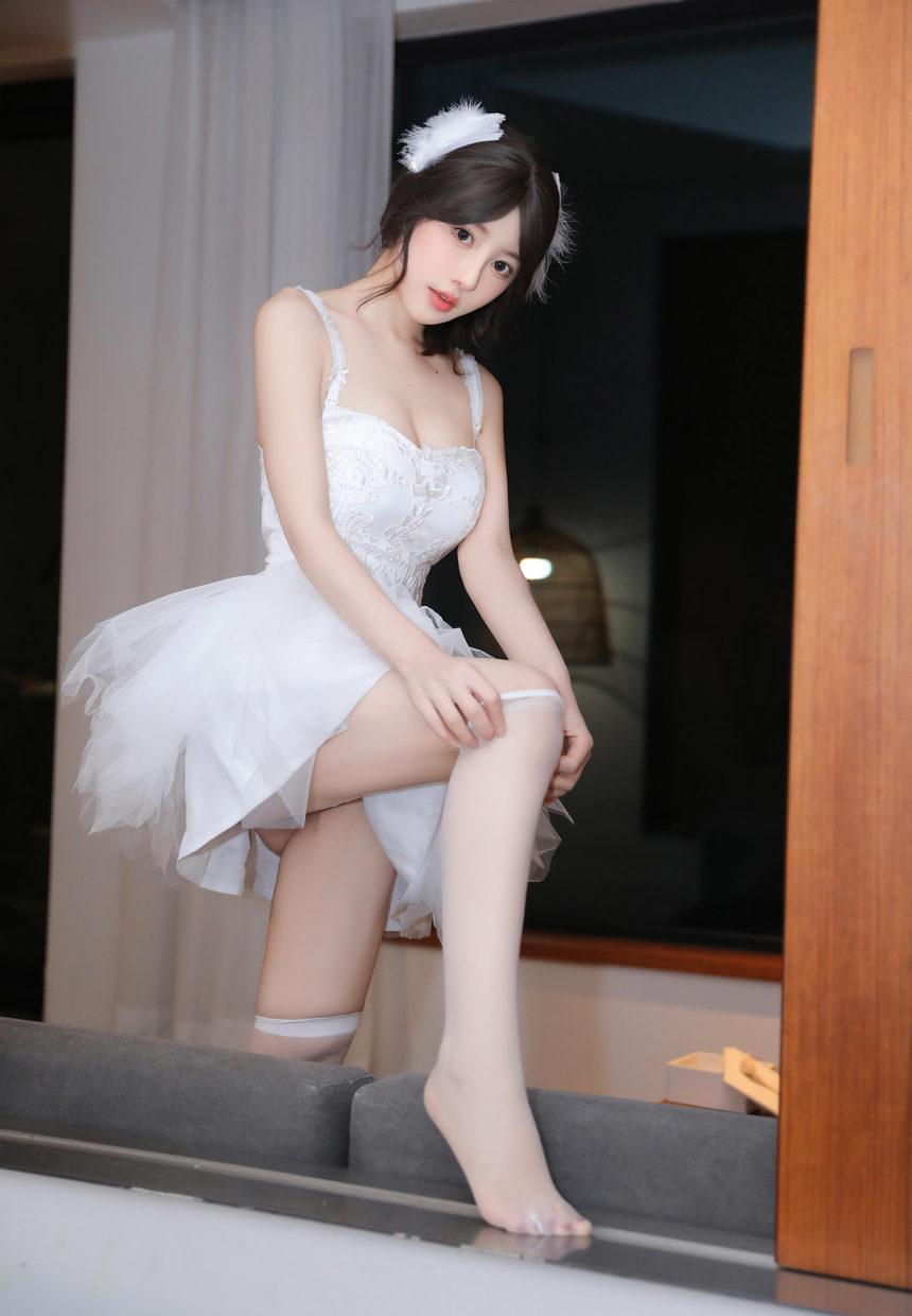 [XiuRen秀人网] 2025.01.10 No.9742 桃妖夭 [82+1P]