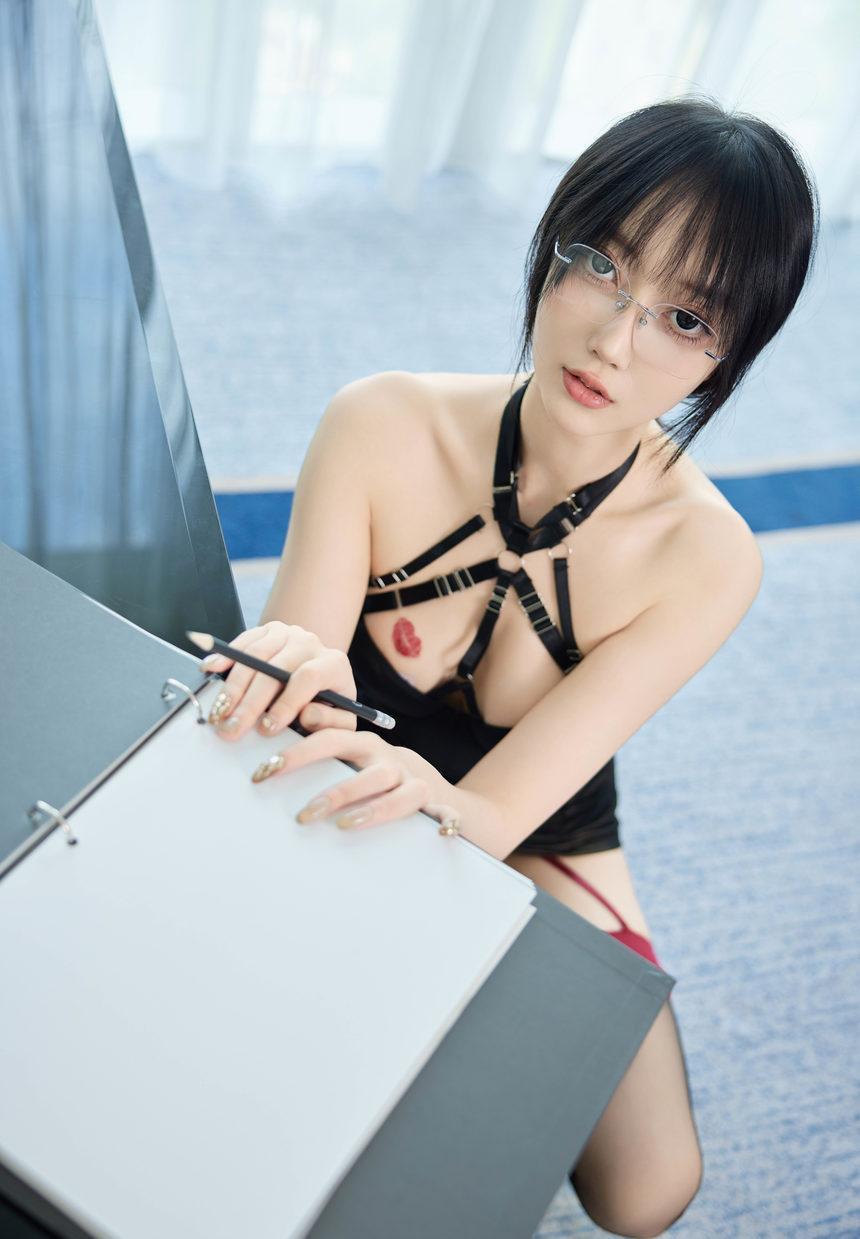 [XiuRen秀人网] 2024.11.15 No.9455 玥儿玥er [62+1P]