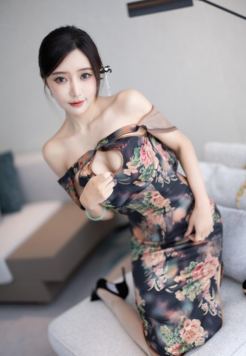 [XiuRen秀人网] 2023.10.11 No.7495 王馨瑶yanni [81+1P]