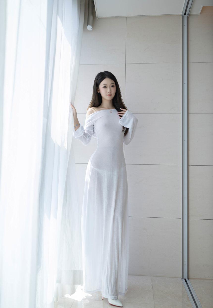 [XiuRen秀人网] 2025.02.05 No.9840 唐安琪 [84+1P]