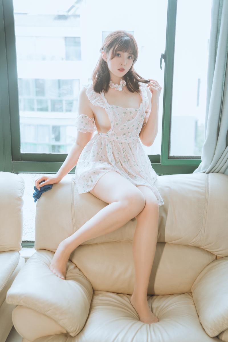 Natsuko夏夏子 碎花围裙【55P-1V-782MB】-非常赞