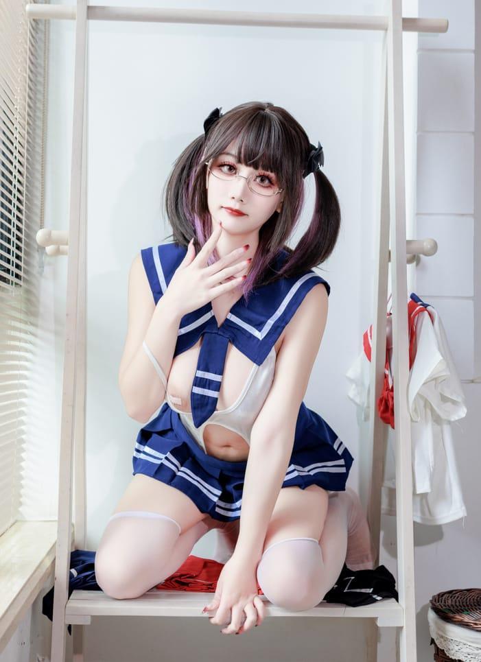 阿雪雪 – 连体水手服-值得收藏